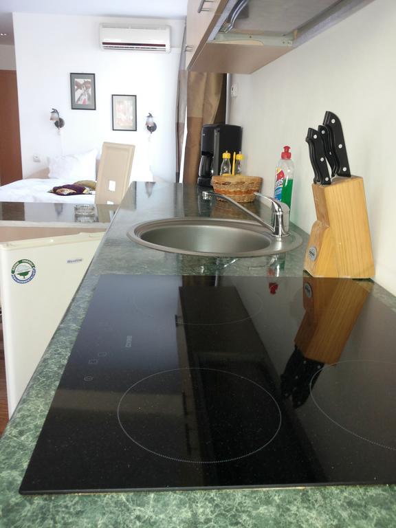 Lucas 10 Apartments Κλουζ-Ναπόκα Δωμάτιο φωτογραφία